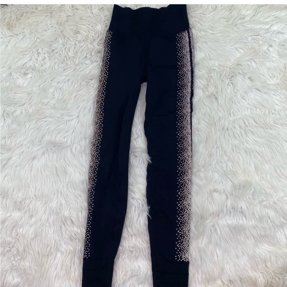Reflective Legging Fabletics High-Waisted Sculptknit Black Silver Size Small - Picture 15 of 17
